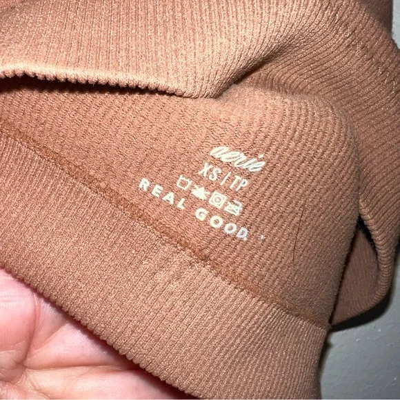 Aerie Tank Top Brown Ribbed Racerback with Decorative Rings Size XS - Picture 3 of 8